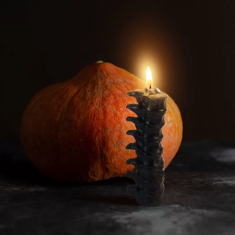 Creative Spine Shape Scented Candle Horror Human Body Home Decor Candle Halloween Decoration Black Decorative Aromatic Candles_2