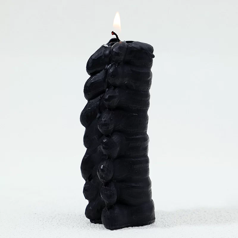 Creative Spine Shape Scented Candle Horror Human Body Home Decor Candle Halloween Decoration Black Decorative Aromatic Candles_8