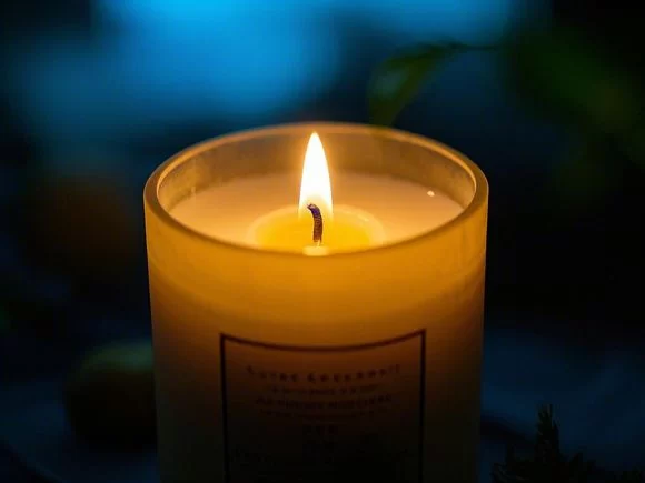 Non-Toxic Candles with a Soft Glow: Illuminate Your Space Naturally