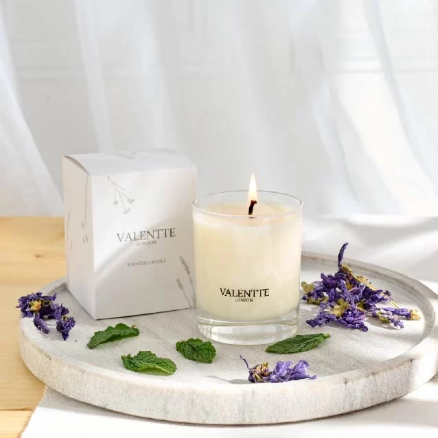 Discover the Refreshing Benefits of Peppermint Essential Oil Candles for Your Home