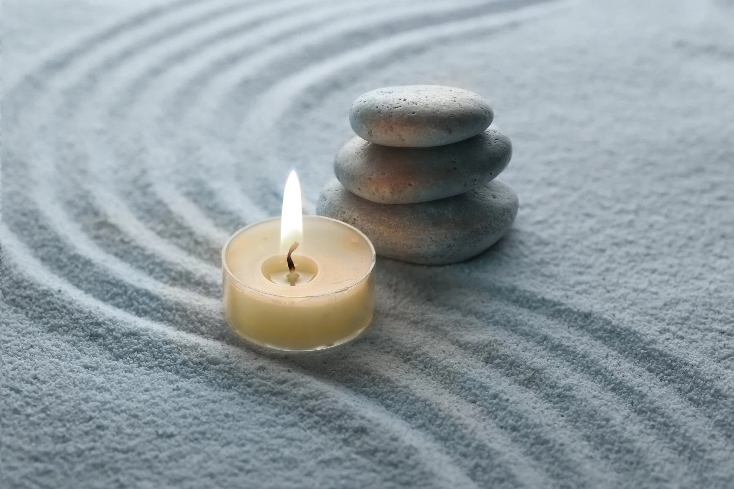 Candles for Stress Relief and Deep Relaxation: A Guide to Finding Your Calm