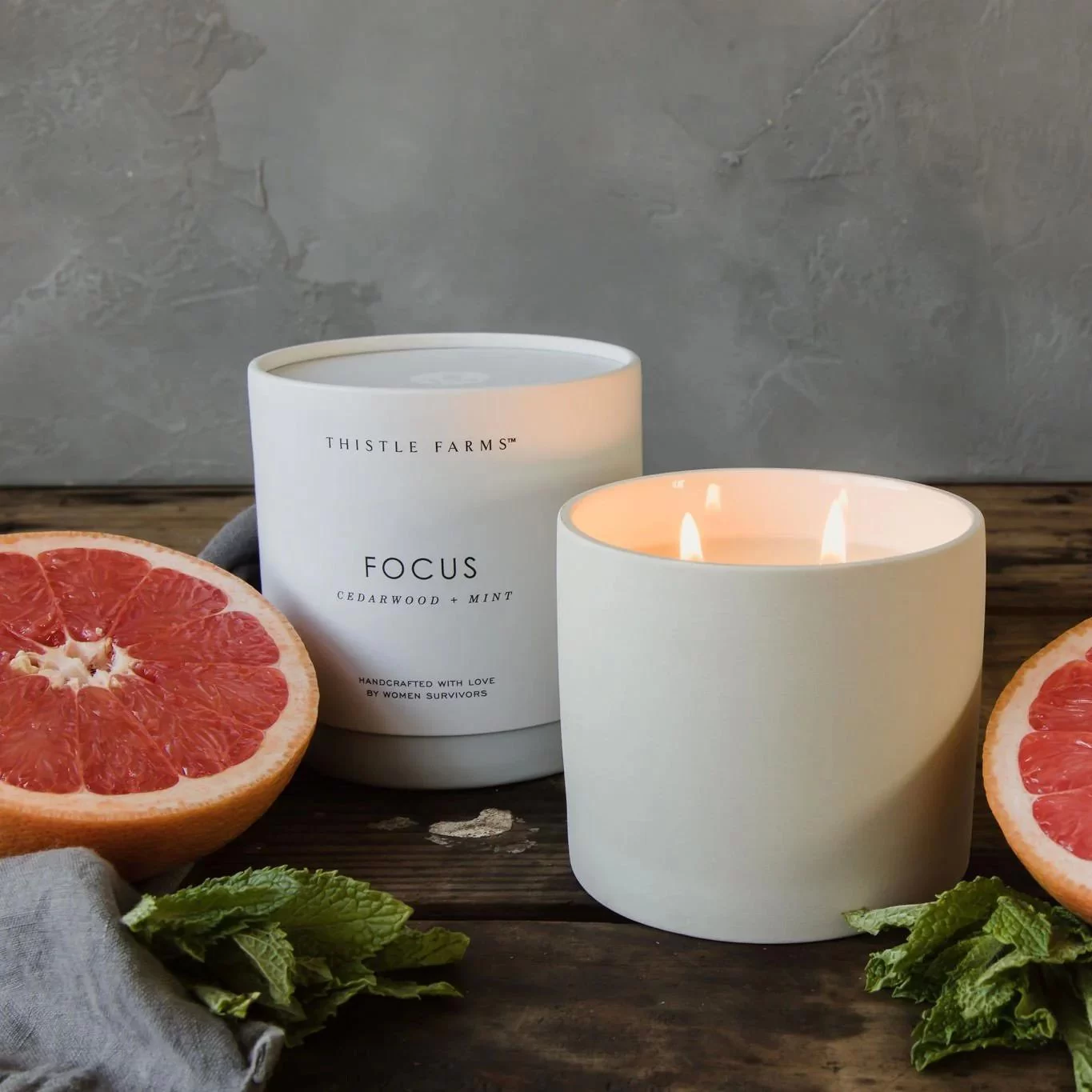 Energizing Peppermint Candles for Focus: Boost Your Productivity and Concentration Naturally