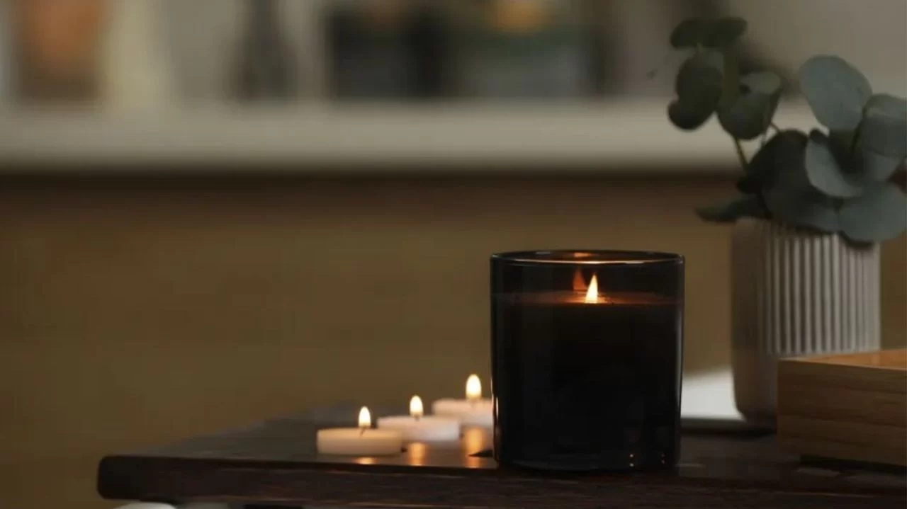 Best Calming Candle Scents for Better Sleep: Find Your Perfect Relaxation Aroma