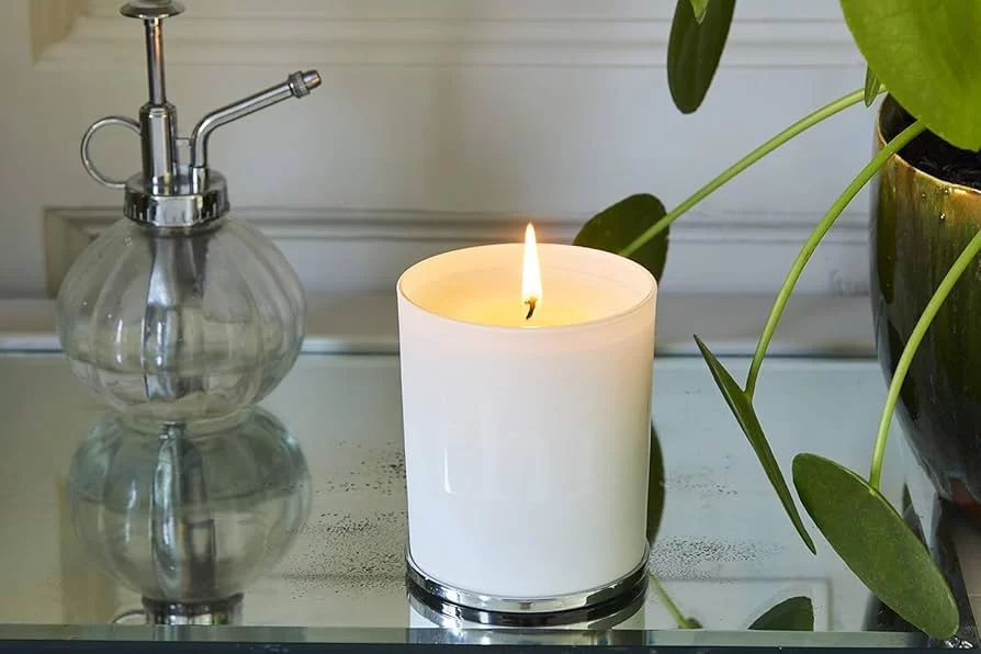 Candles with Essential Oils for Peaceful Sleep: The Perfect Relaxation Solution