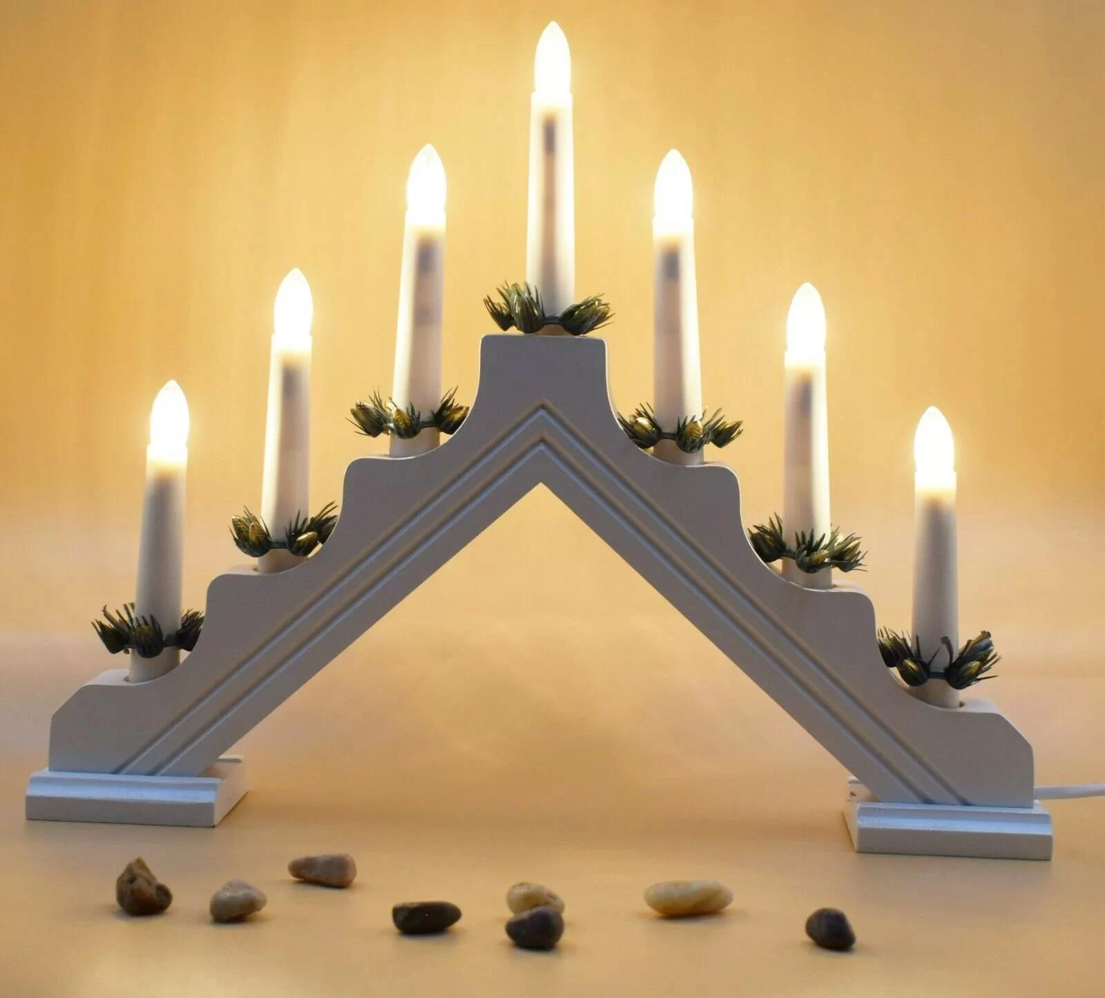 Best Candles for Modern Iron Bridges: Enhance Your Bridge's Aesthetic Appeal