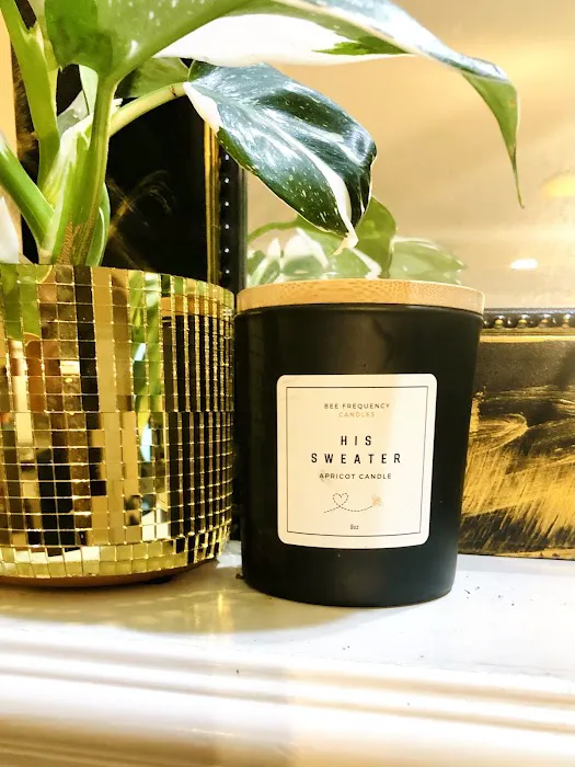 Bee frequency candles 0