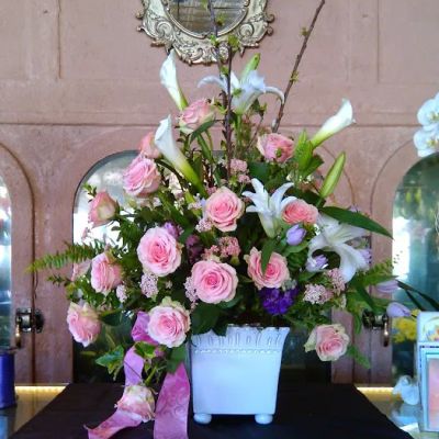 Mrs. DeHaven's Flower Shop