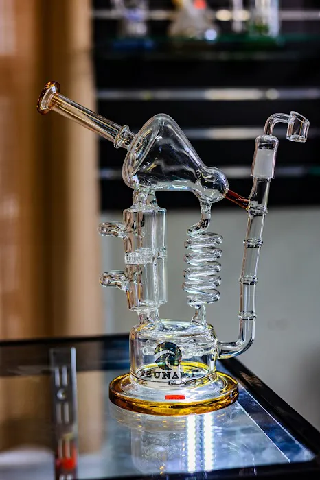 Broadway Smoke World 0