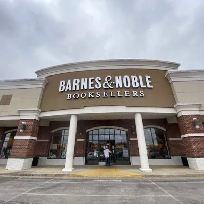 Barnes & Noble