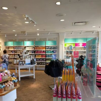 Bath & Body Works