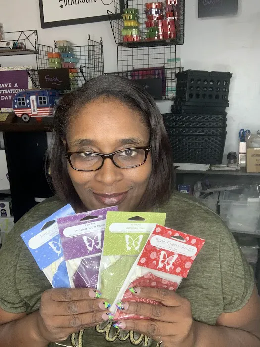 Independent Scentsy Cslt.- Sonia Edwards 3