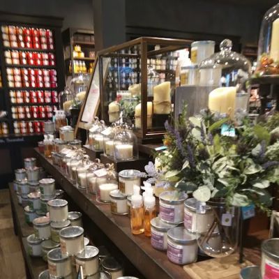 Bath & Body Works