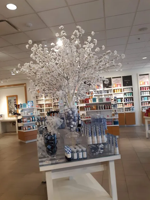 Bath & Body Works 2