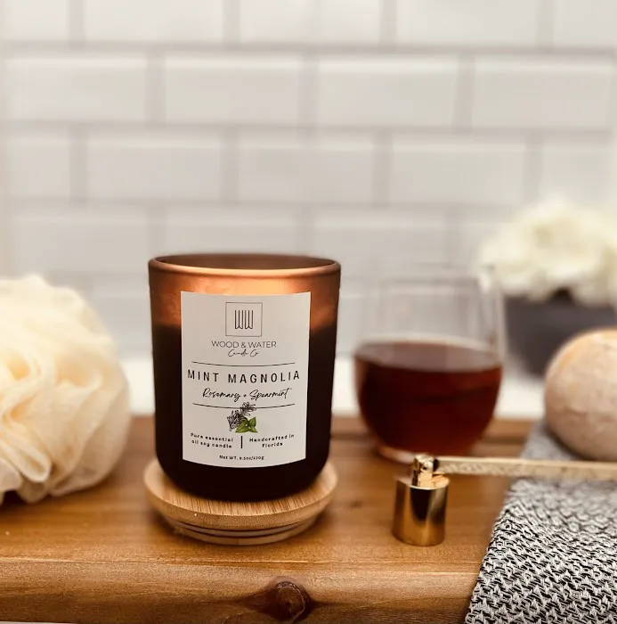 Wood & Water Candle Co 4
