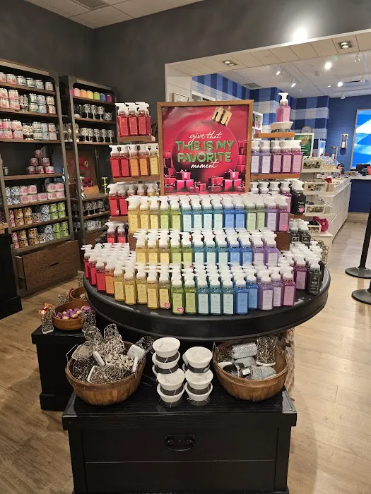 Bath & Body Works 3