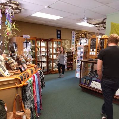 Coyote Moon Crystals & Gifts