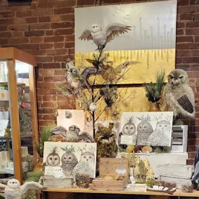Lark Gifts