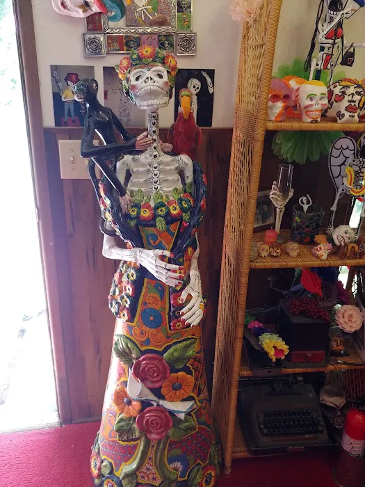 Grayce's Gift And Candle Shop 6