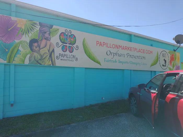 Papillon Marketplace 5