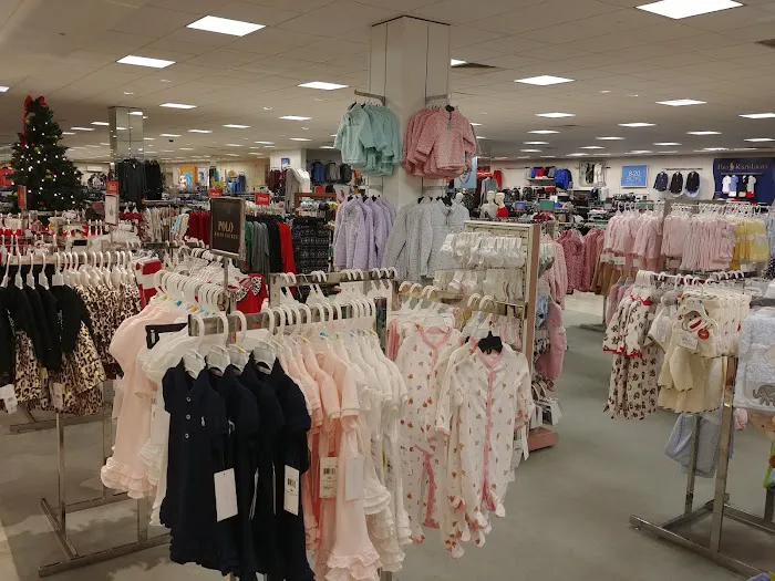 Dillard's 6