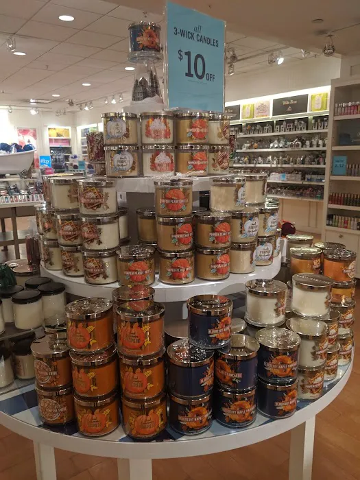 Bath & Body Works 1