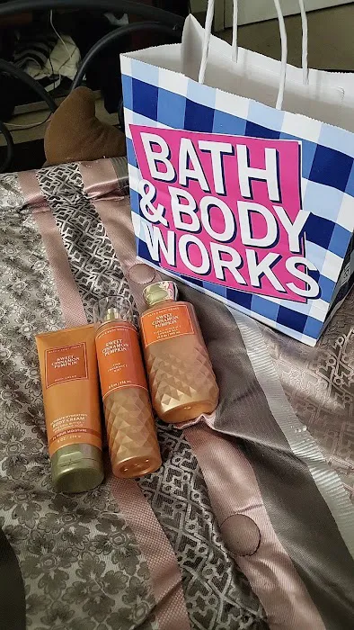 Bath & Body Works 6