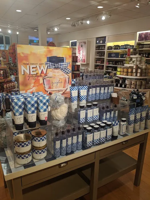 Bath & Body Works 4