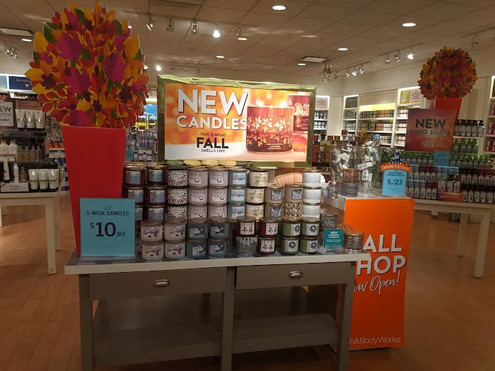Bath & Body Works 8