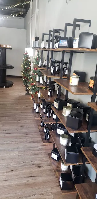 114 Howard Candle Co. 0