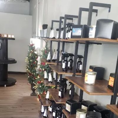 114 Howard Candle Co.