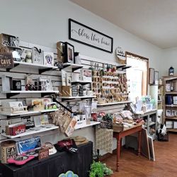 Willow Faith Gift & Home Co. (Formerly Shadowbox Treasures) ico