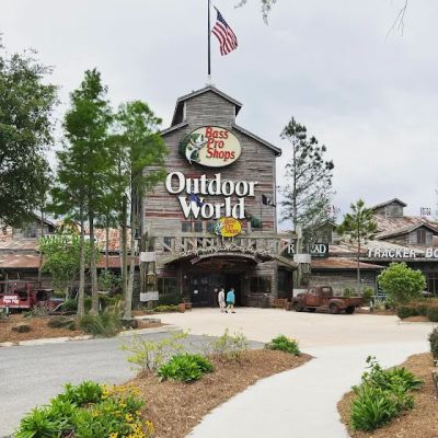 Bass Pro Shops