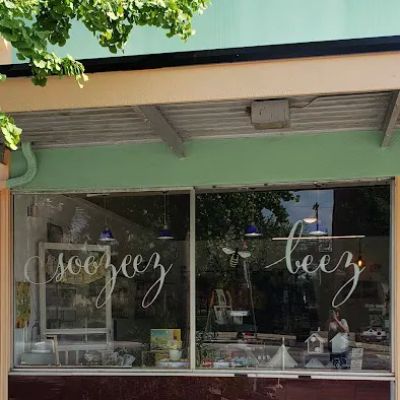 Soozeezbeez Honey BEEtique