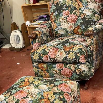 Beehive Boutique & Brown's Upholstery