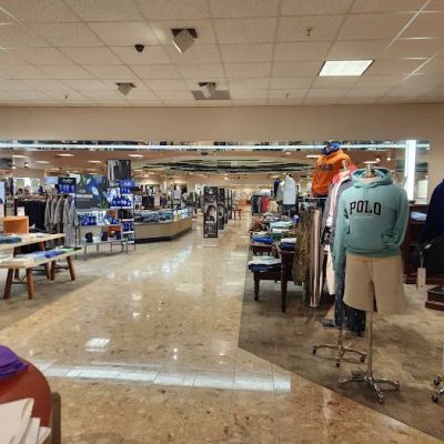 Dillard's