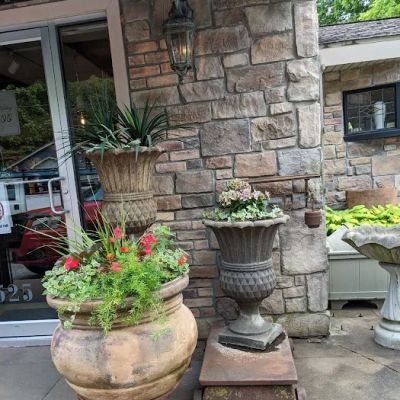 Gift House Antiques