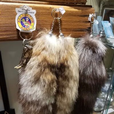 Arts & Crafts: Botanica & Occult Shop