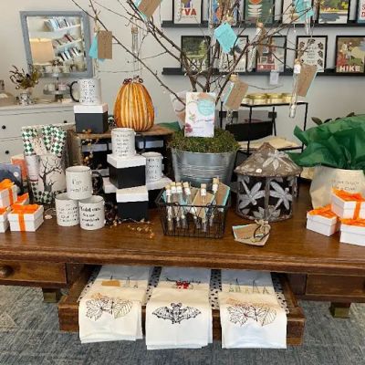 Blue Snail gift shop