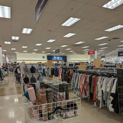 Marshalls & HomeGoods