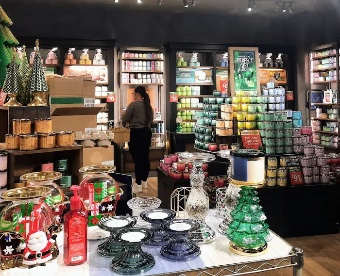 Bath & Body Works 8