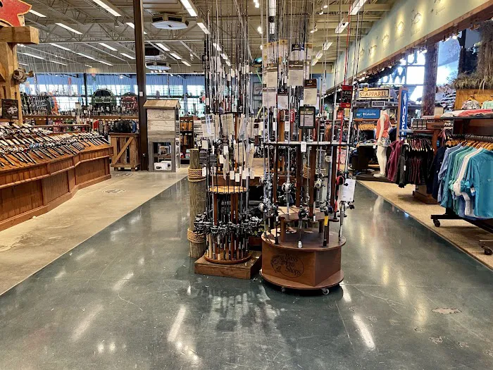 Bass Pro Shops 7