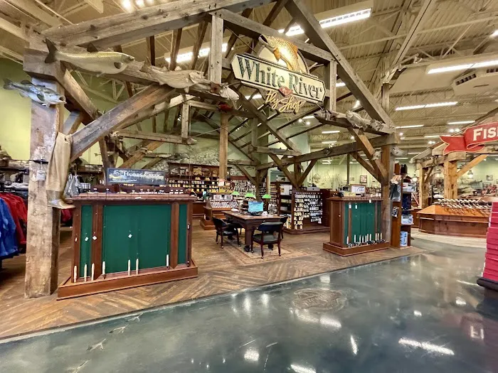Bass Pro Shops 5