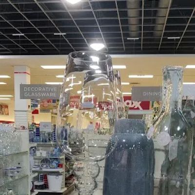 T.J. Maxx & HomeGoods