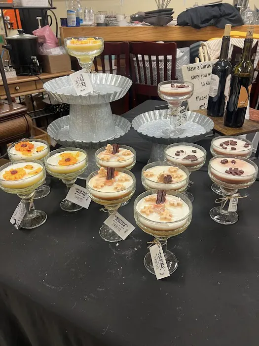 The Crafty Candle Shoppe 1