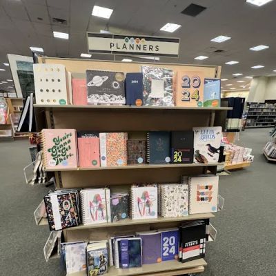 Barnes & Noble