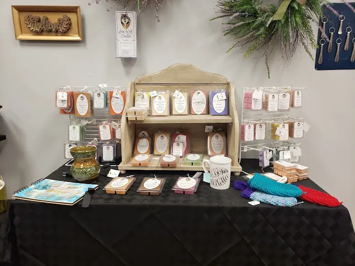 Lone Wolf Candles 4