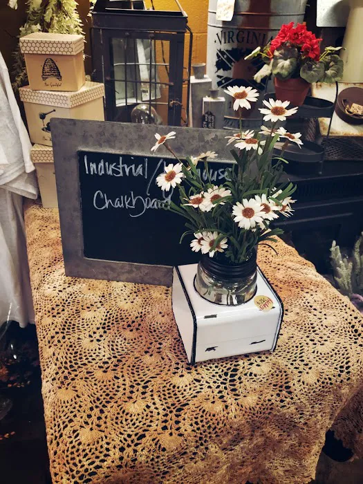 The Sparrow's Nest Mercantile 5