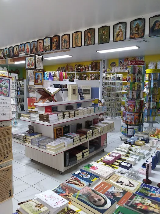 Cordero de Dios Catholic Bookstore 4