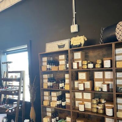 Lillies Boutique