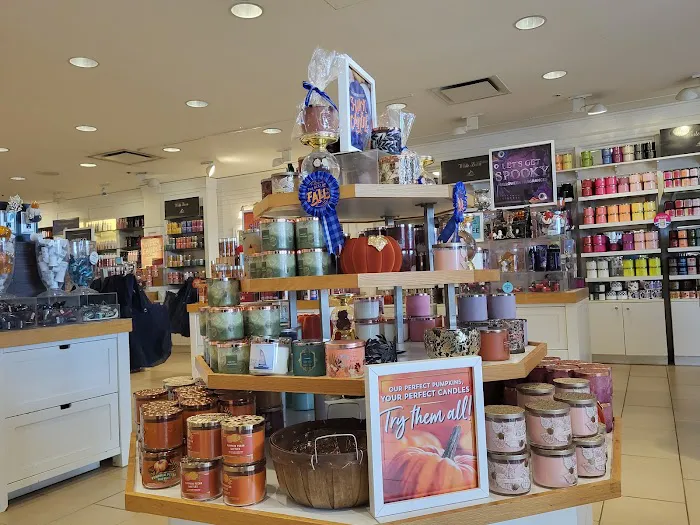Bath & Body Works 8